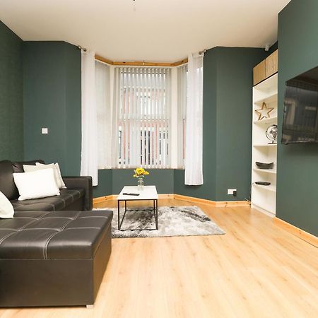 Anfield Luxe Retreat - Stylish Stay With Parking - Steps From Stadium - Short Drive To City Centre Liverpool Eksteriør bilde