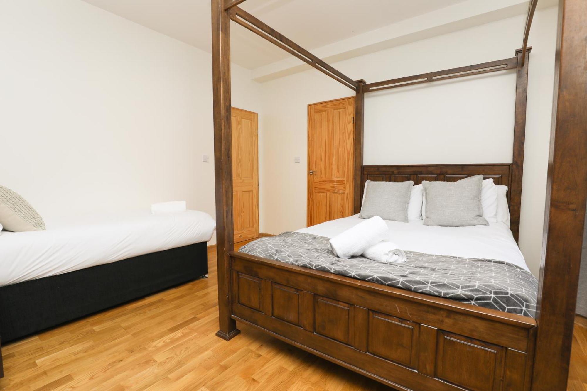 Anfield Luxe Retreat - Stylish Stay With Parking - Steps From Stadium - Short Drive To City Centre Liverpool Eksteriør bilde