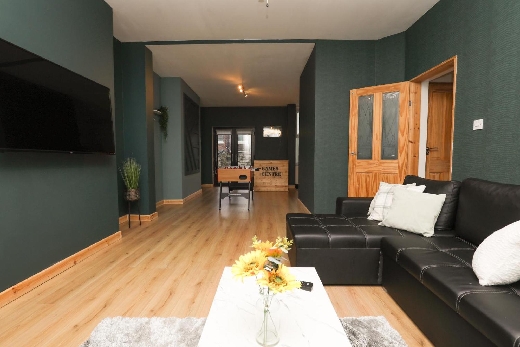Anfield Luxe Retreat - Stylish Stay With Parking - Steps From Stadium - Short Drive To City Centre Liverpool Eksteriør bilde
